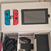 Nintendo Switch + Accessori + 2 Giochi