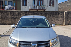 Dacia Sandero 1.2 GPL