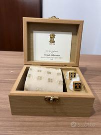 Gemelli e cravatta oroginali indiani