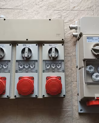 Prese interbloccate trifase