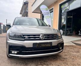 VOLKSWAGEN Tiguan R - Line 2.0 TDI DSG 4 M MATRIX 