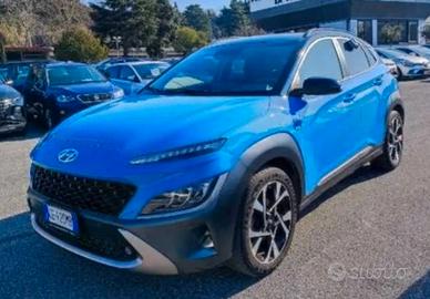 Hyundai Kona 1.0 hybrid 120 cv, 2021 con 43.000 km