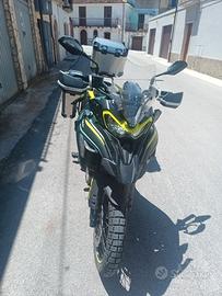 Moto Benelli TRK 702x