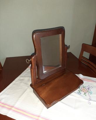 Specchiera da toeletta in legno