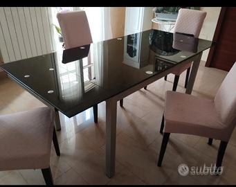 Tavolo per 6 persone in vetro nero 