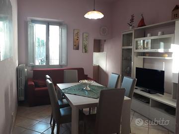 Villetta in centro giardino privato