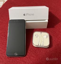Cellulare “I Phone 6” con auricolare