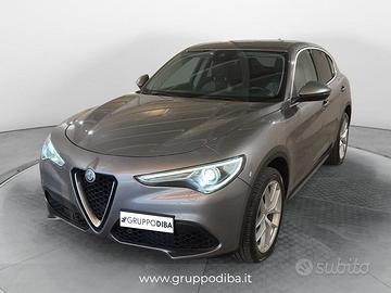Alfa Romeo Stelvio 2017 Benzina 2.0 t First E...