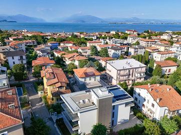 4 LOCALI A DESENZANO DEL GARDA