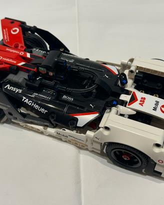 LEGO Technic 42137 Porsche Formula E COMPLETO