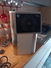 dispenser acqua
