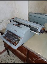 Macchina da Scrivere Olivetti linea 88 fineAnni 60