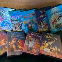 9 Videocassette originali Disney+omaggio