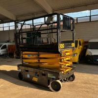 PIATTAFORMA VERTICALE ELETTRICA