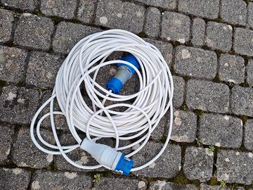 Cavi di corrente per camper o roulotte