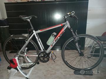 Bicicletta da trekking