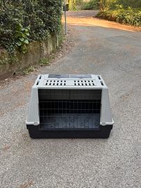 Trasportino Kennel per auto Ferplast Atlas 100.