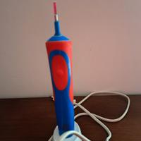 spazzolino elettrico Braun