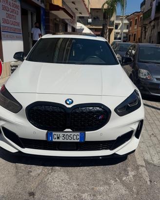 Bmw 1er M Coupe 135i xDrive Colorvision Edition