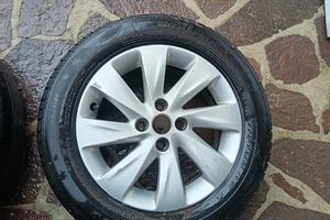 cerchi in lega per Opel corsa da 15"