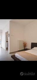 Stanza con bagno privato