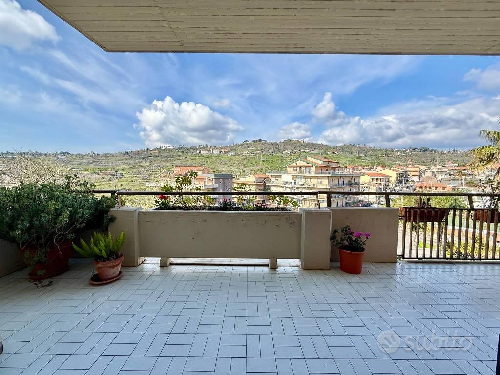 Appartamento di 145 m² con 5 locali e box auto a A - Vista 5