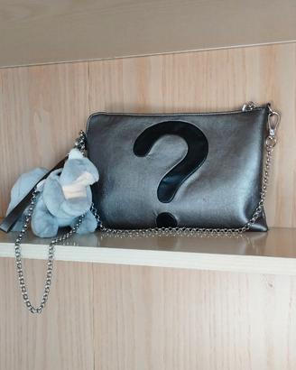 POCHETTE YNot?