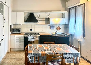 Appartamento arredato piano terra