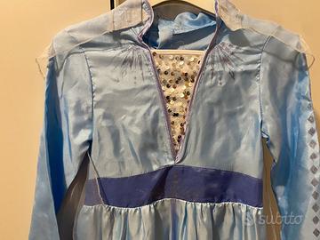 Costume di carnevale Elsa 5/6 anni