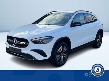 Mercedes-Benz GLA 200d Automatic Advanced Pro...