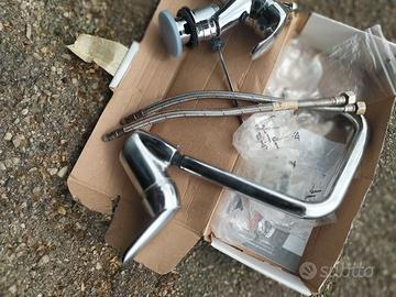 miscelatori  lavabo e cucina