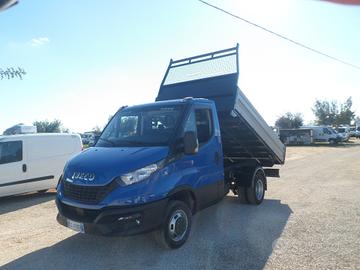 Iveco Daily 35c12 ribaltabile trilaterale
