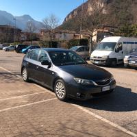 Subaru Impreza 2.0i GPL
