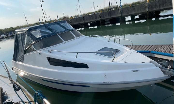 Aquamar bahia 20 con honda marine bf40 e