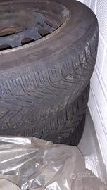 4 gomme invernali