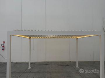 BIOCLIMATICA CON LED SIA MANUELE CHE ELETTRICA