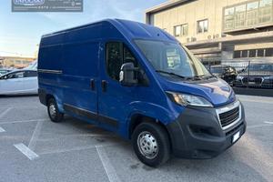 PEUGEOT Boxer 330 2.2 BlueHDi 140 CV - Passo Med