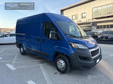 PEUGEOT Boxer 330 2.2 BlueHDi 140 CV - Passo Med