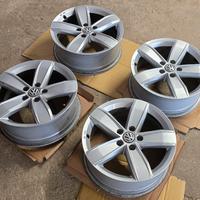 Cerchi r17 - 6.5Jx17 ET38 - Originali VW - Tiguan