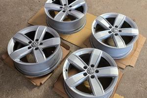 Cerchi r17 - 6.5Jx17 ET38 - Originali VW - Tiguan