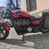 Moto custom, victory judje 1800 cc, indian Polaris