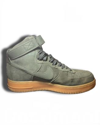 Nike Air Force 1 High Medium Verde Oliva Dark Gum