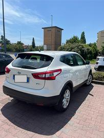 Nissan Qashqai 1.5 Diesel