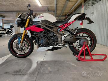 speed triple 1050 r abs