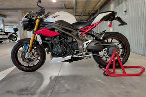 speed triple 1050 r abs