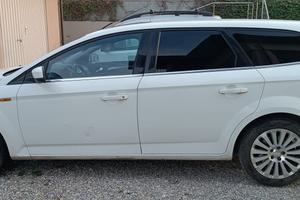 Ford Mondeo SW