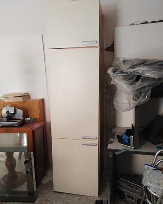 mobile porta frigorifero e congelatore 