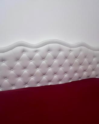 Letto contenitore bianco in pelle