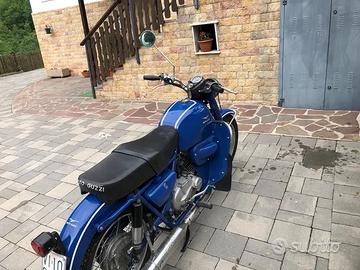 Moto Guzzi Nuovo Falcone