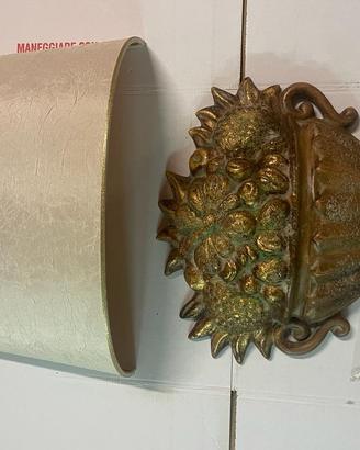2 Applique di terracotta Marioni con cappello